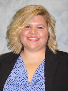 headshot of Janel Elenbaas